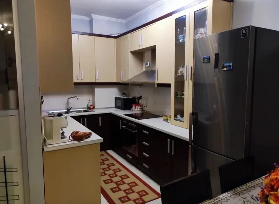APARTAMENT ME QERA 2+1 KOPSHTI BOTANIK 80.000 LEKE 4