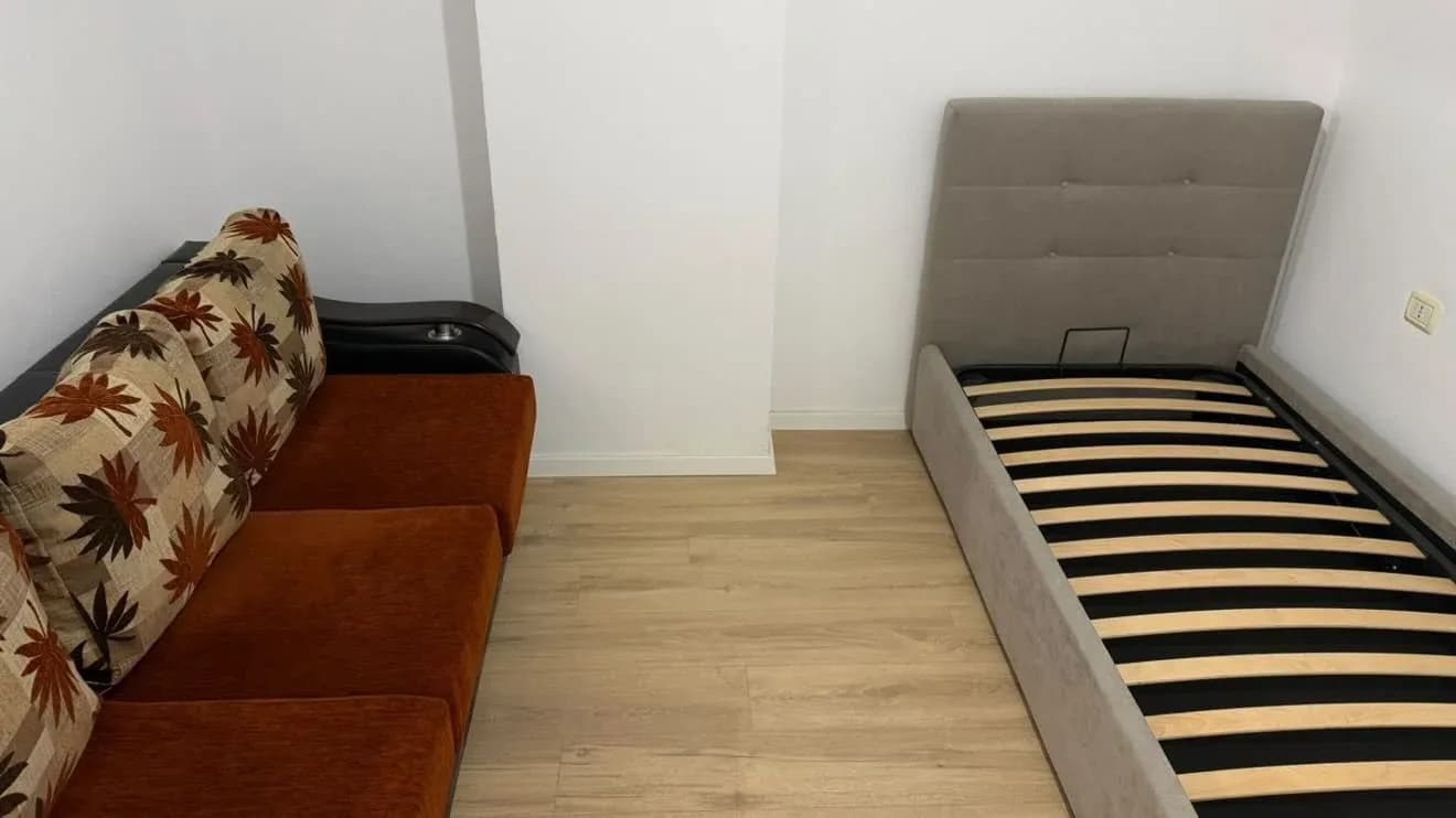 APARTAMENT ME QERA 2+1 5 MAJ 550 EURO 2