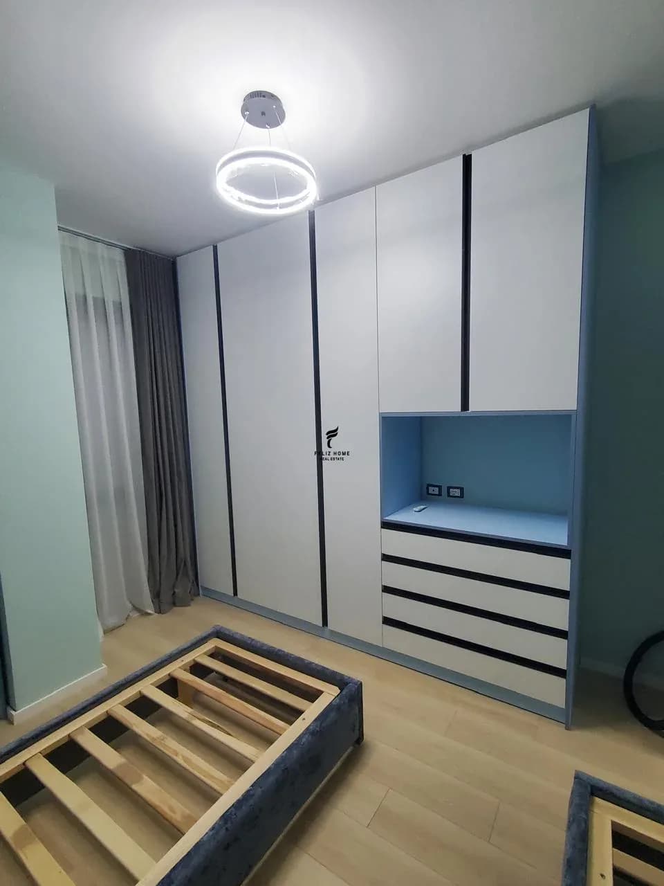 APARTAMENT ME QERA 2+1 LIQENI I THATE 1.200 EURO 3