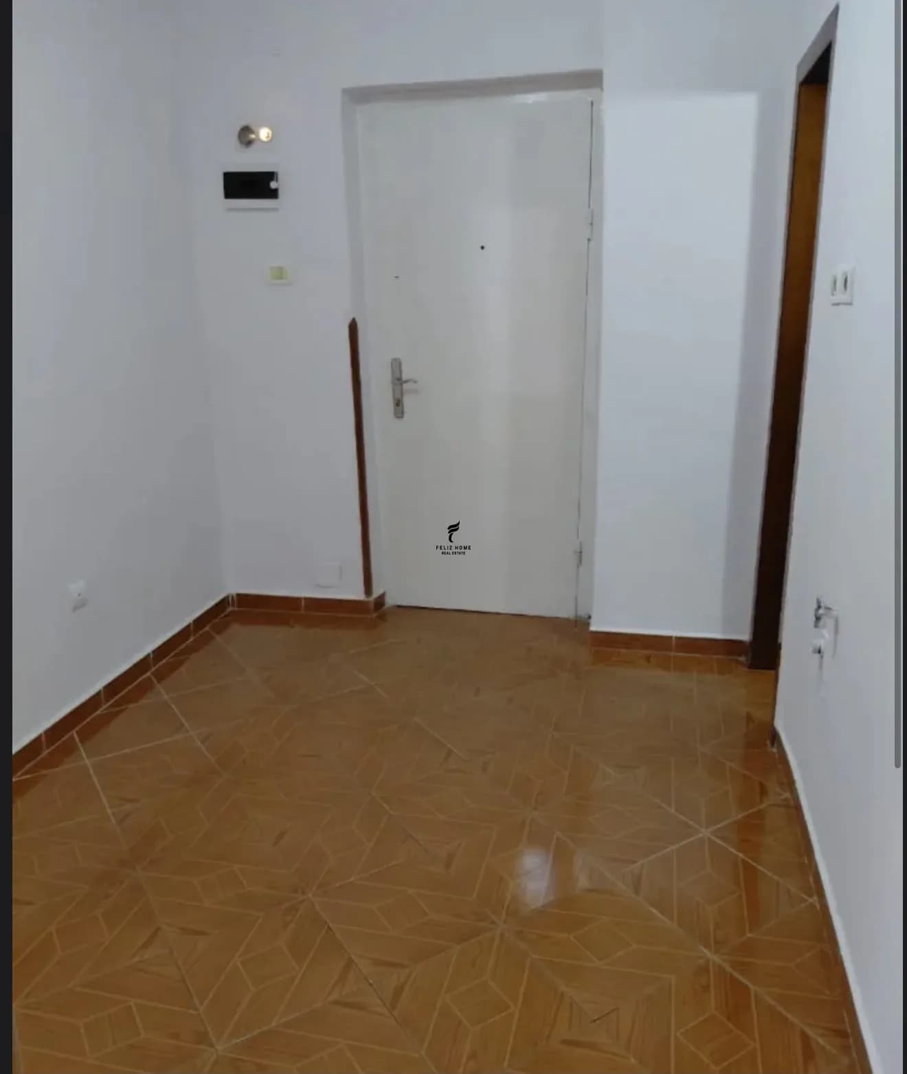APARTAMENT ME QERA 2+1 PALLATI ME SHIGJETA 50.000 LEKE 3