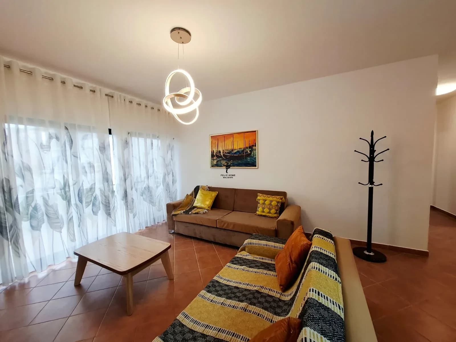 APARTAMENT ME QERA 2+1 RRUGA E KAVAJES 60.000 LEKE