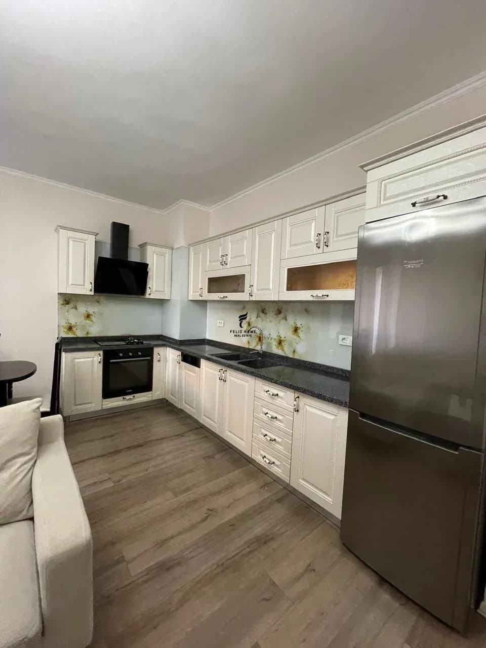 APARTAMENT ME QERA 2+1 FRESK 45.000 LEKE 2