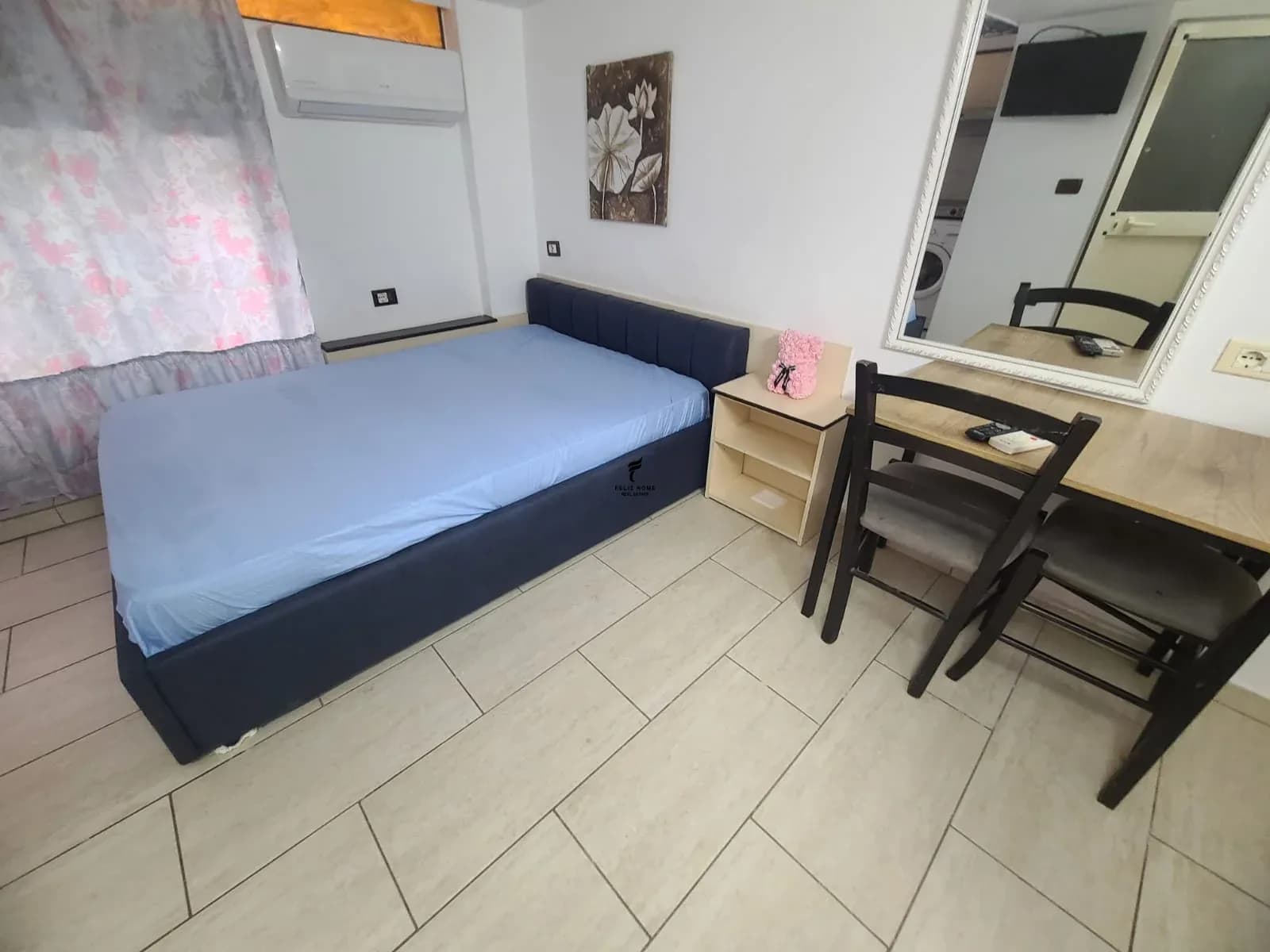 GARSIONERE ME QERA 40 M2 5 MAJ 32.000 LEKE