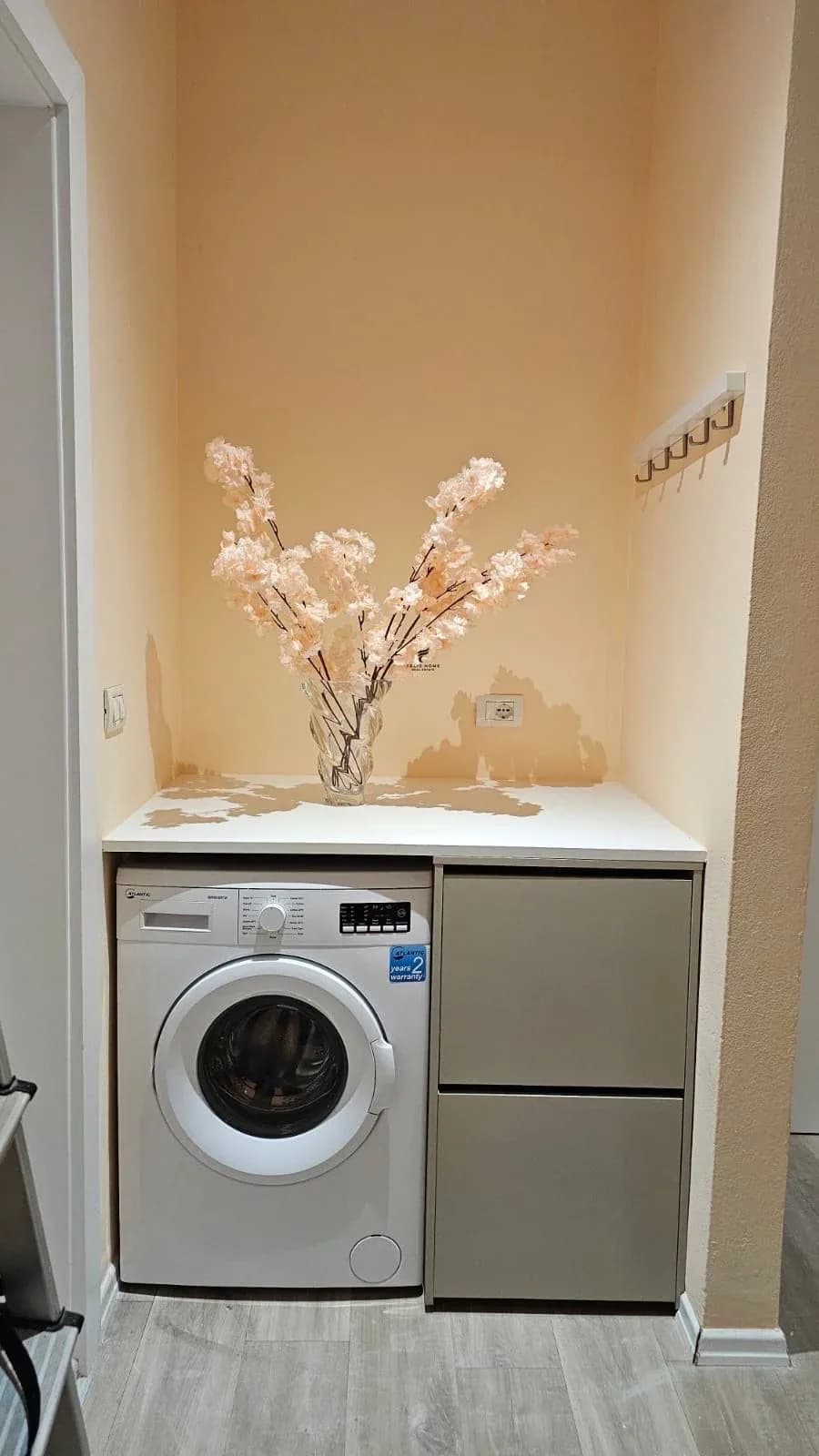 APARTAMENT 1+1 DHE GARSIONERE ME QERA BULEVARDI RI 150.000 LEKE 3