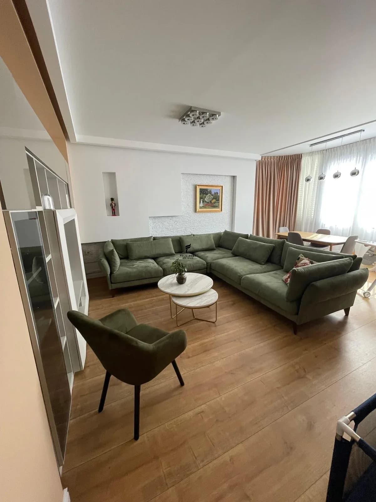 APARTAMENT ME QERA 2+1 RRUGA E KAVAJES 80.000 LEKE