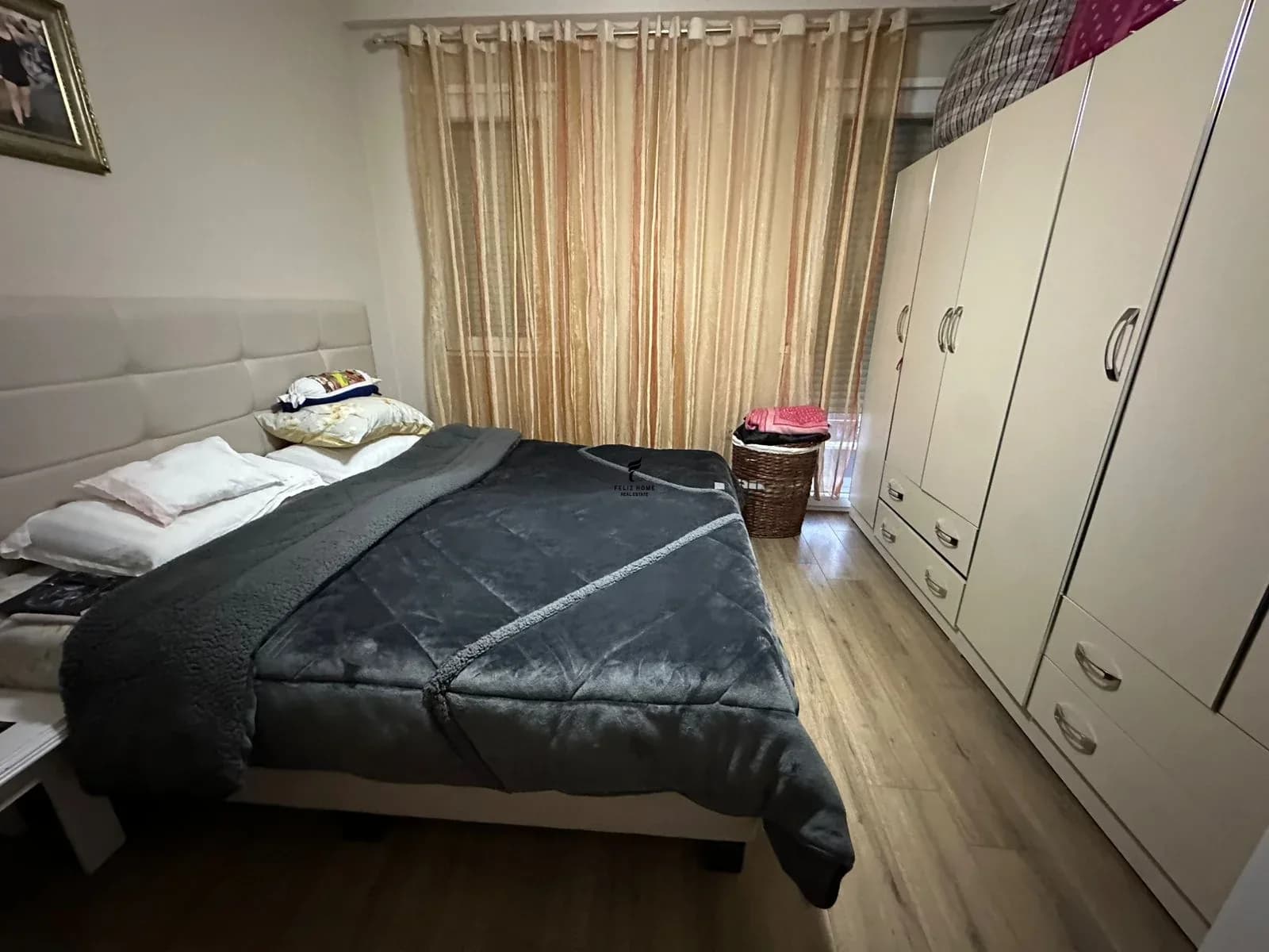 SHITET APARTAMENT 2+1 PAZARI I RI 320.000 EURO 4
