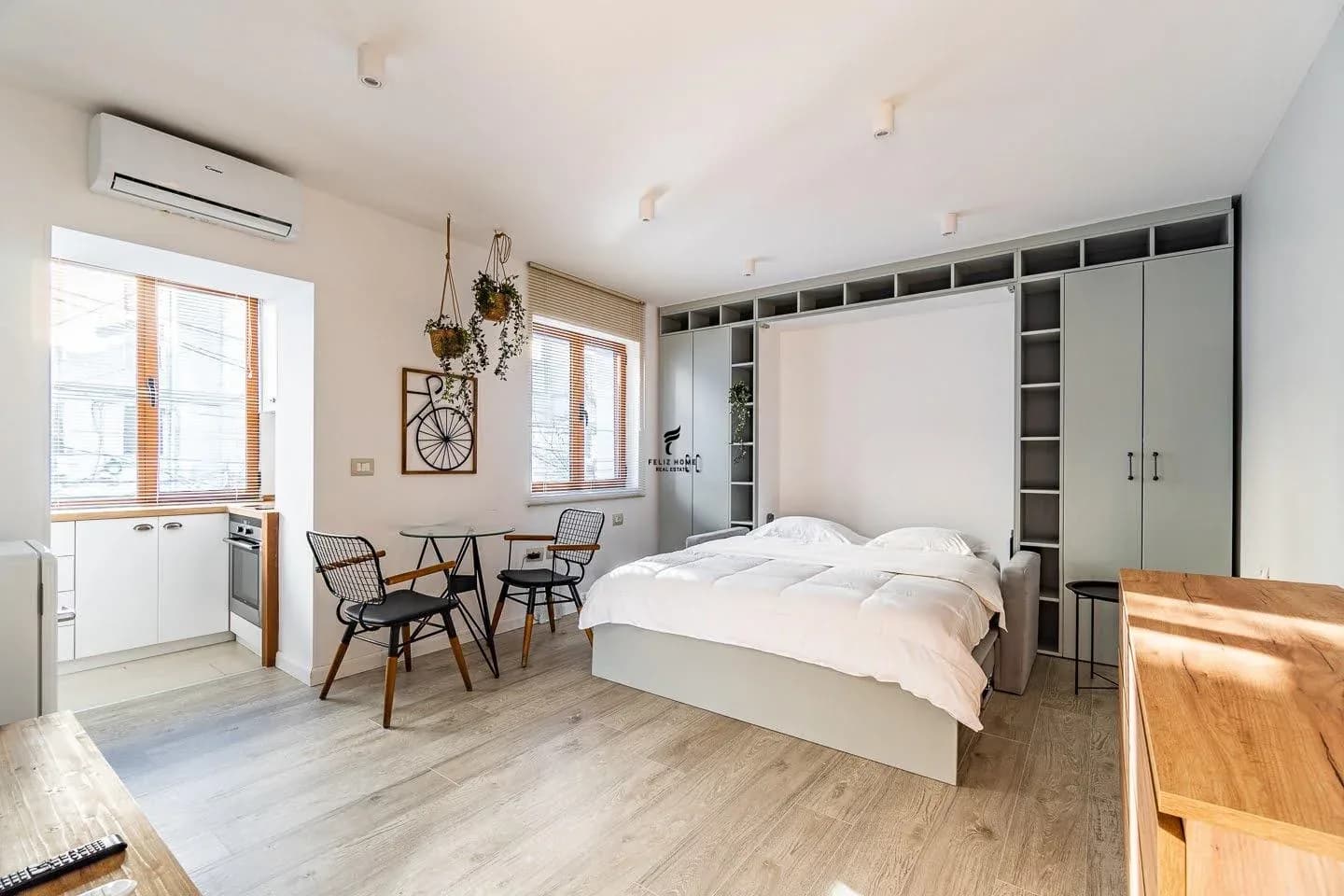 GARSONIERE ME QERA 40 M2 PAZARI RI 50.000 LEKE 2