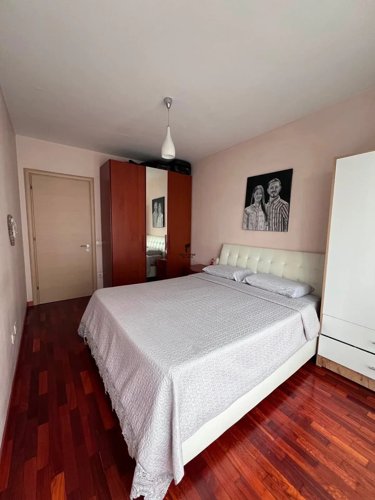 APARTAMENT ME QERA 1+1 RRUGA FROSINA PLAKU 55.000 LEKE 4