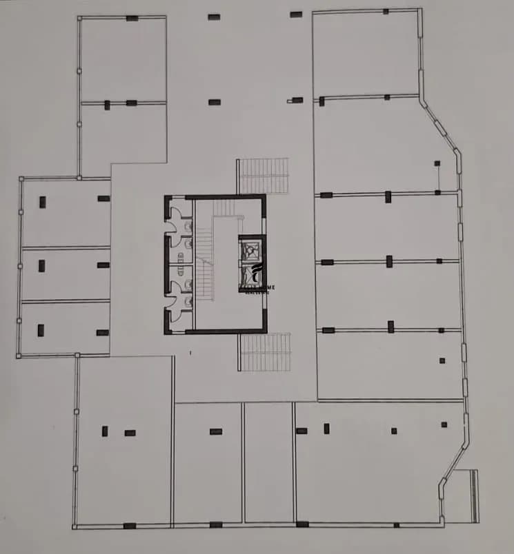 ZYRE ME QERA 2000 M2 CASA ITALIA 1.060.000 LEKE 1