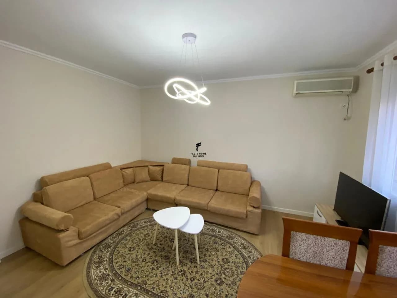 APARTAMENT ME QERA 2+1 MYSLYM SHYRI 65.000 LEKE