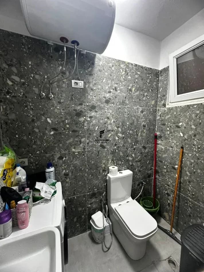 APARTAMENT ME QERA 1+1 ALI DEMI 50.000 LEKE 4