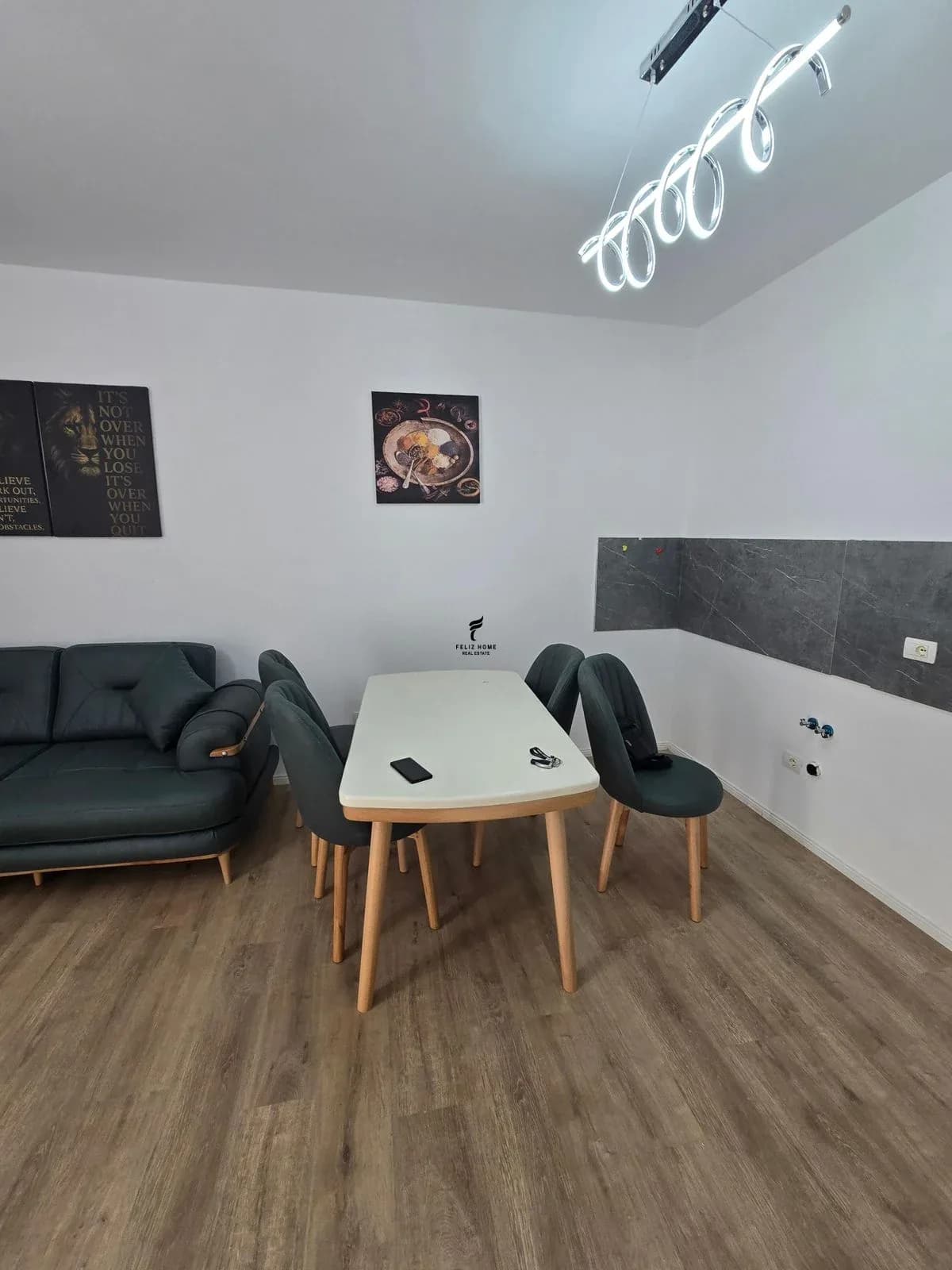 SHITET APARTAMENT 1+1 FRESK 13.000.000 LEKE 2