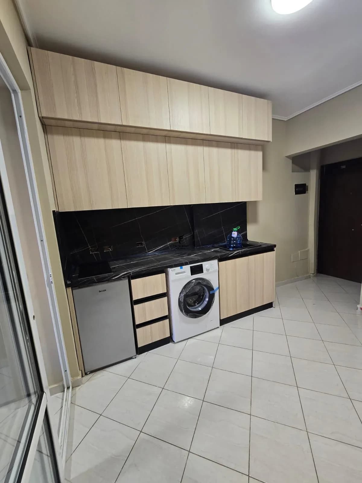 GARSIONERE ME QERA 40 M2 21 DHJETORI 50.000 LEKE 3