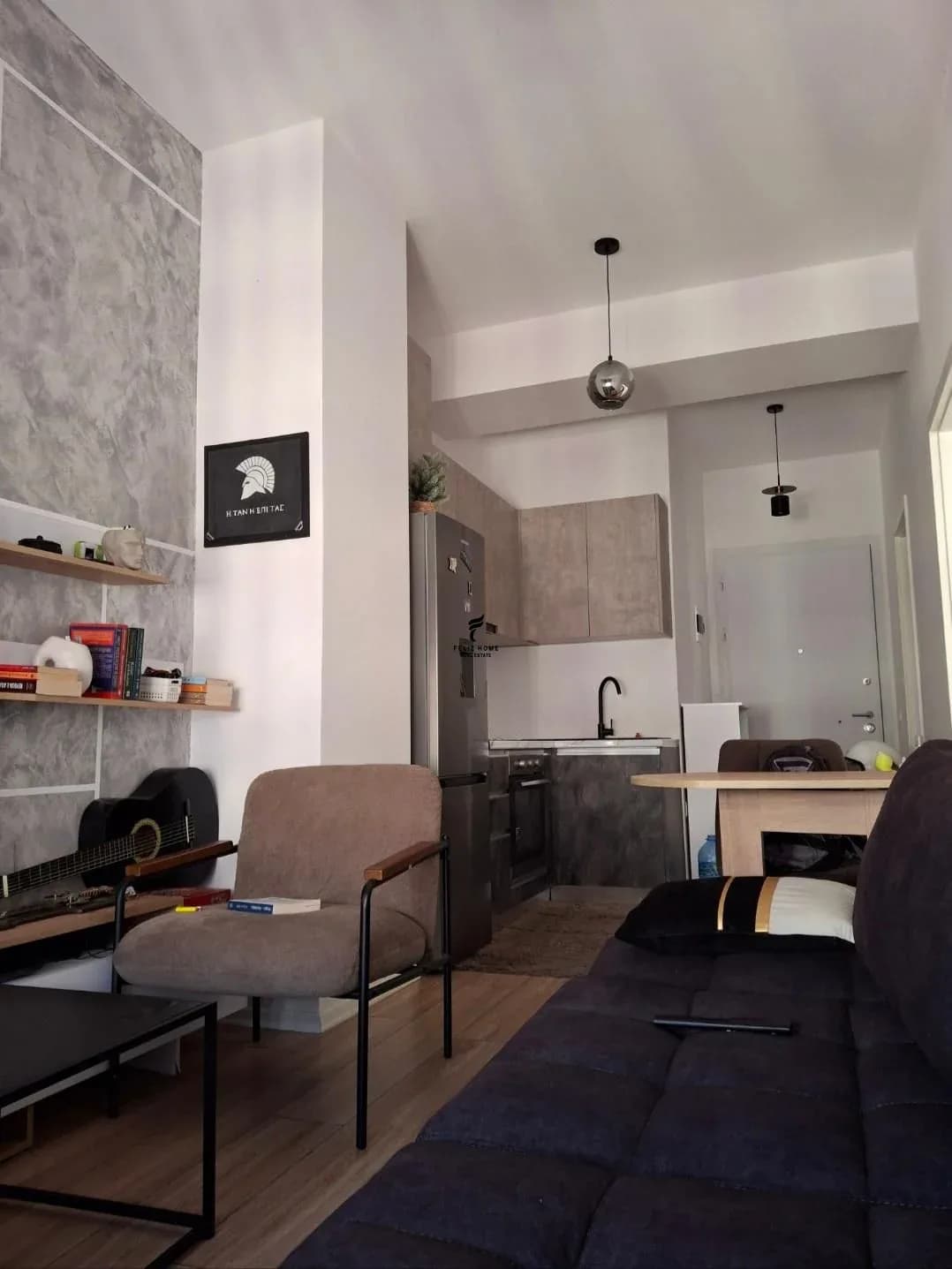 APARTAMENT ME QERA 1+1 ALI DEMI 50.000 LEKE 2