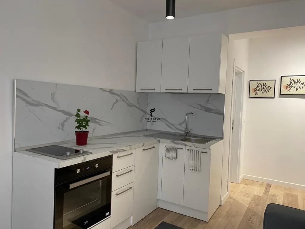APARTAMENT ME QERA 1+1 MYSLYM SHYRI 65.000 LEKE 2