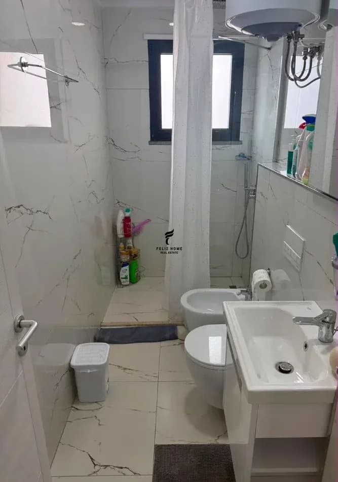 APARTAMENT ME QERA 1+1 RRUGA E ELBASANIT 65.000 LEKE 4
