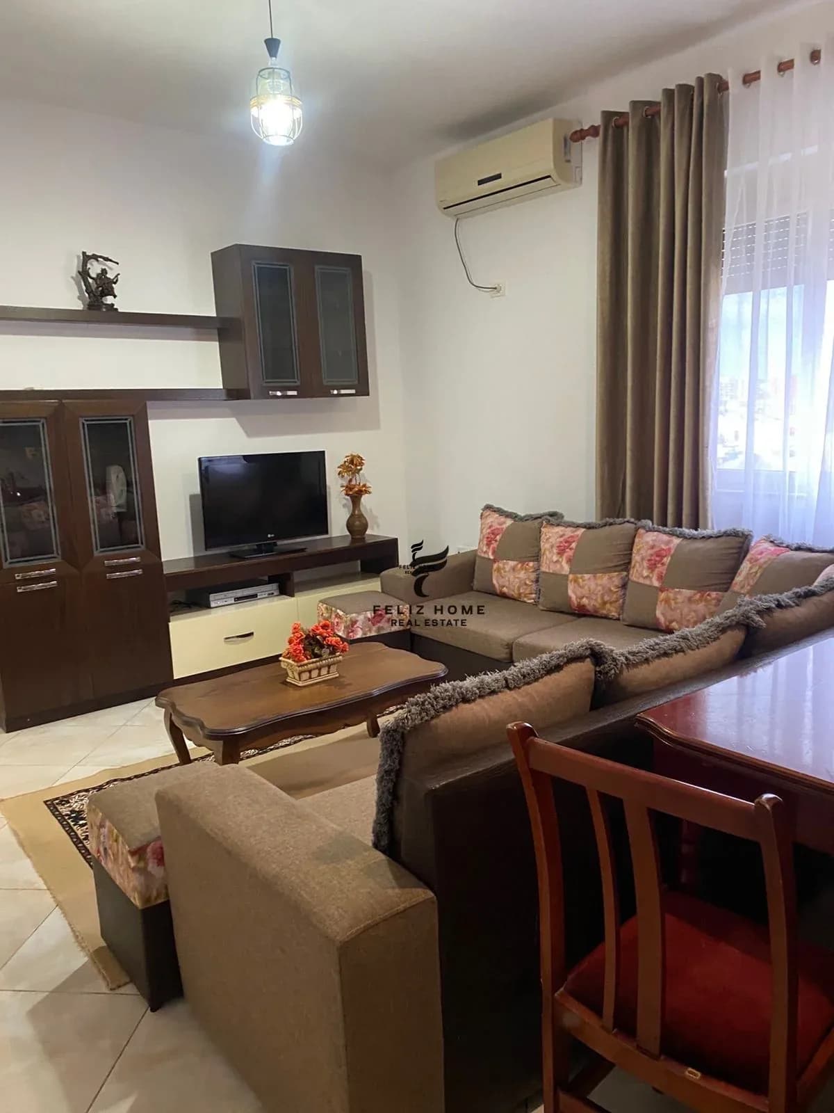 APARTAMENT ME QERA 1+1 LAPRAKE 40.000 LEKE 2