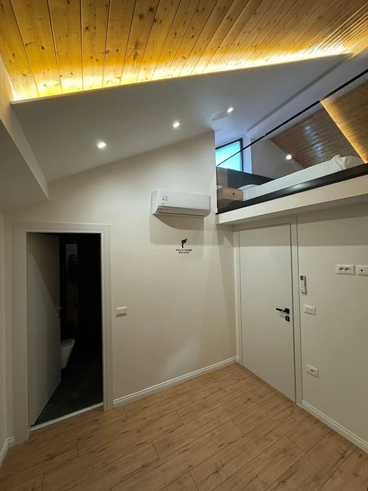 HOTEL ME QERA 3 KATESH 9-KATESHET 750.000 LEKE 2
