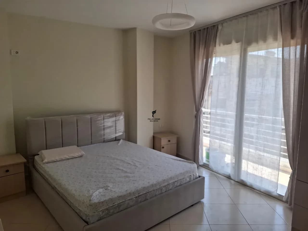 APARTAMENT ME QERA 1+1 ISH TREGU ELEKTRIK 50.000 LEKE 2
