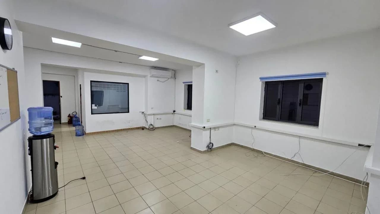DYQAN ME QERA 140 M2 PAZAR I RI 75.000 LEKE 2