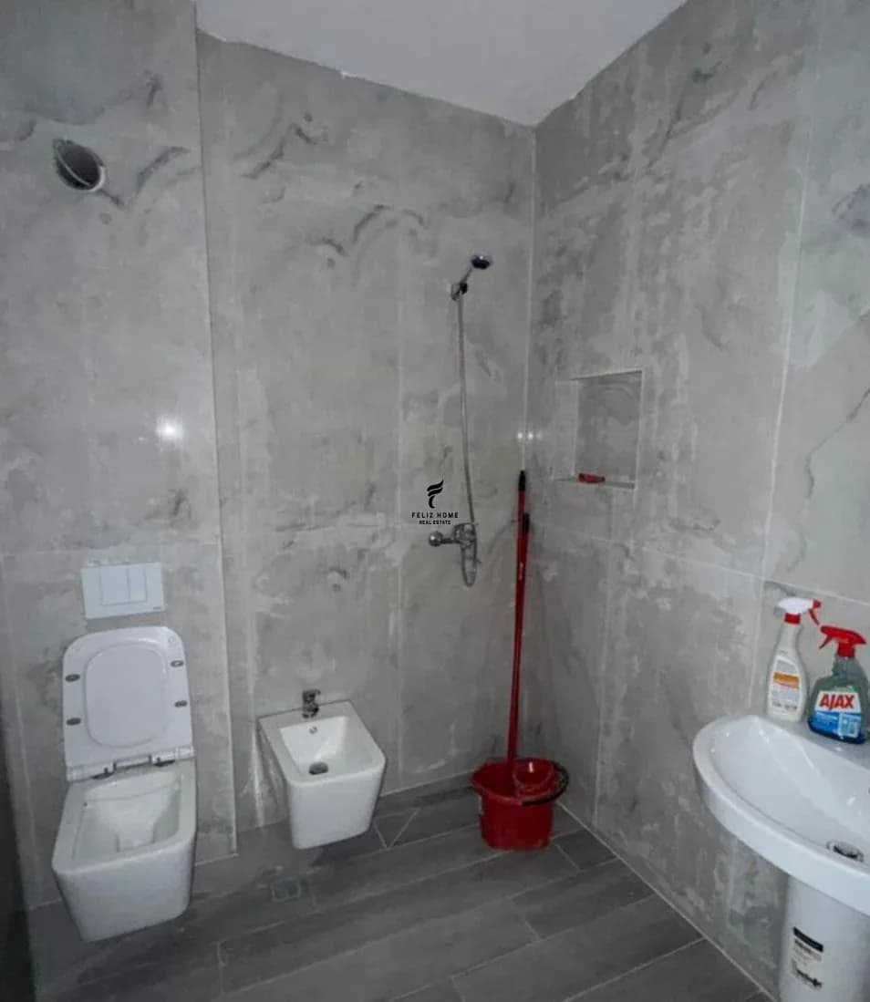 ZYRE ME QERA 75 M2 ZOGU ZI 55.000 LEKE 3