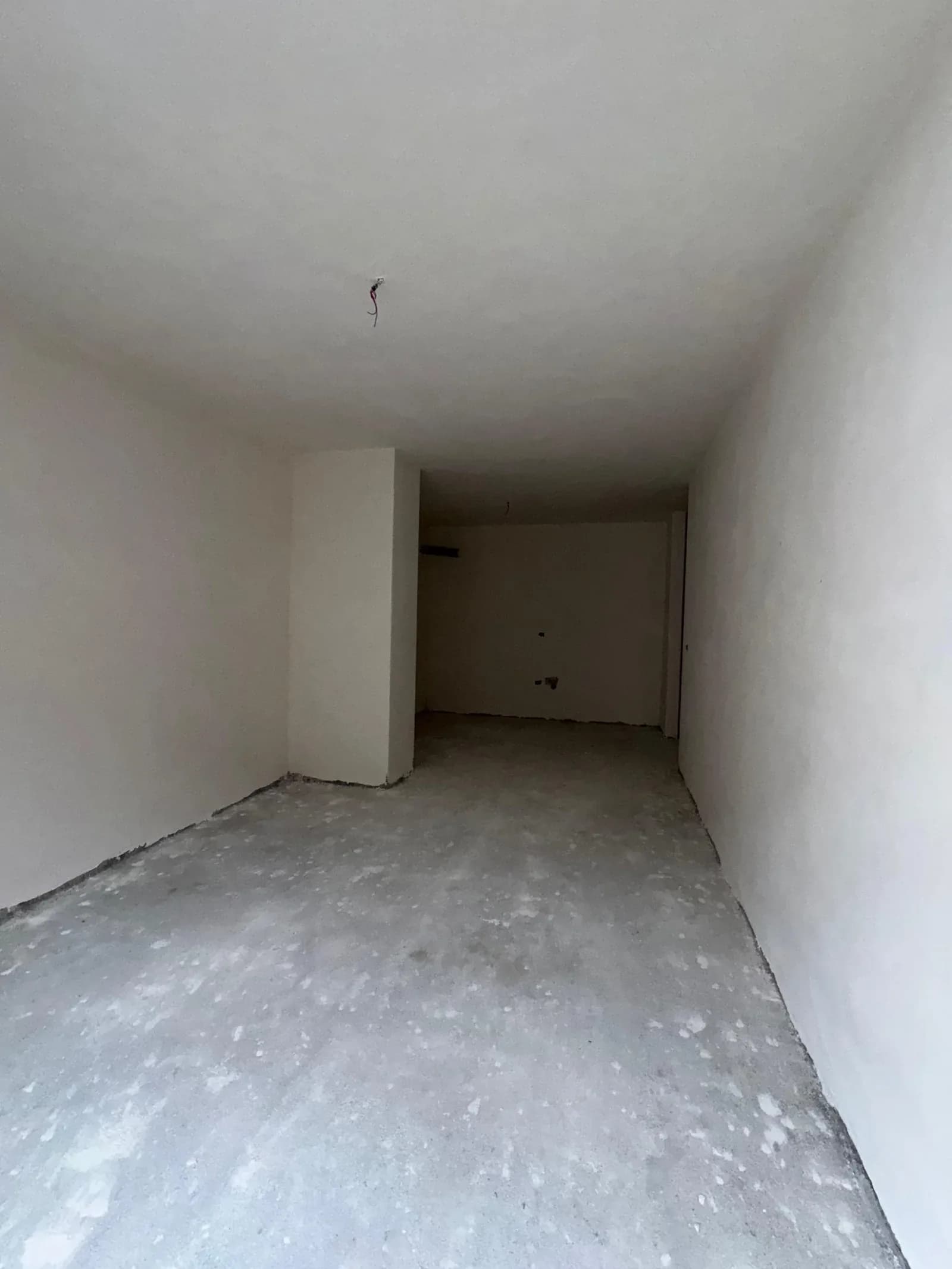 SHITET APARTAMENT 1+1 ISH FUSHA E AVIACIONIT 130.000 EURO 2