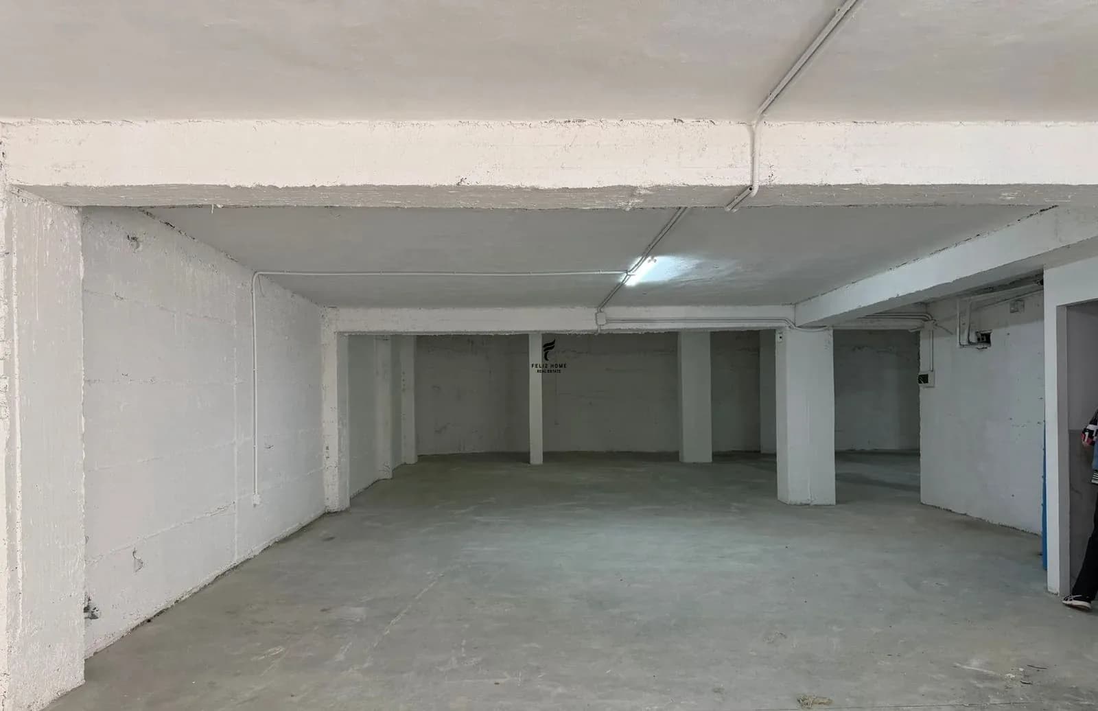 MAGAZINE ME QERA 500 M2 SHKOZE 200.000 LEKE 3