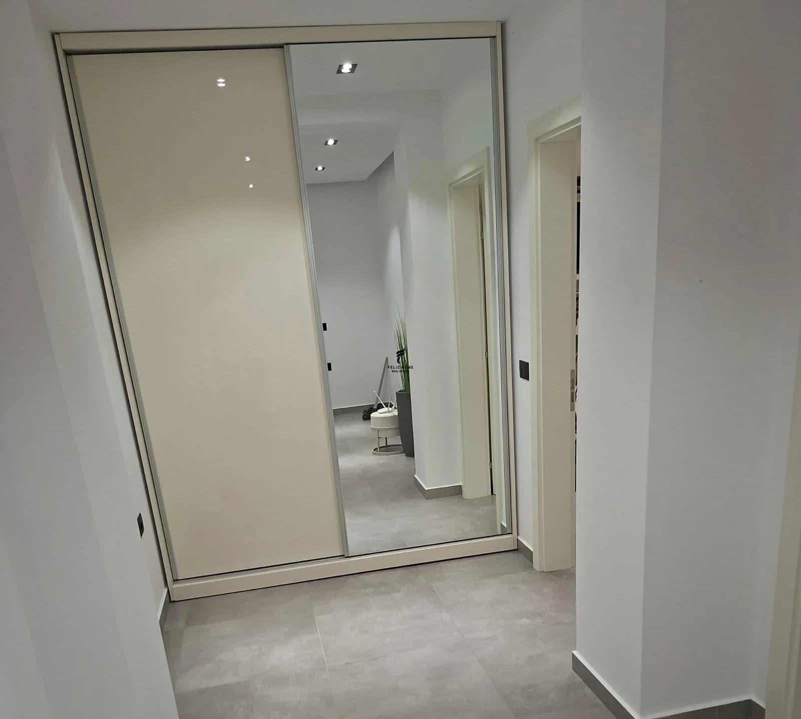 APARTAMENT ME QERA 1+1 KOMUNA E PARISIT 75.000 LEKE 3