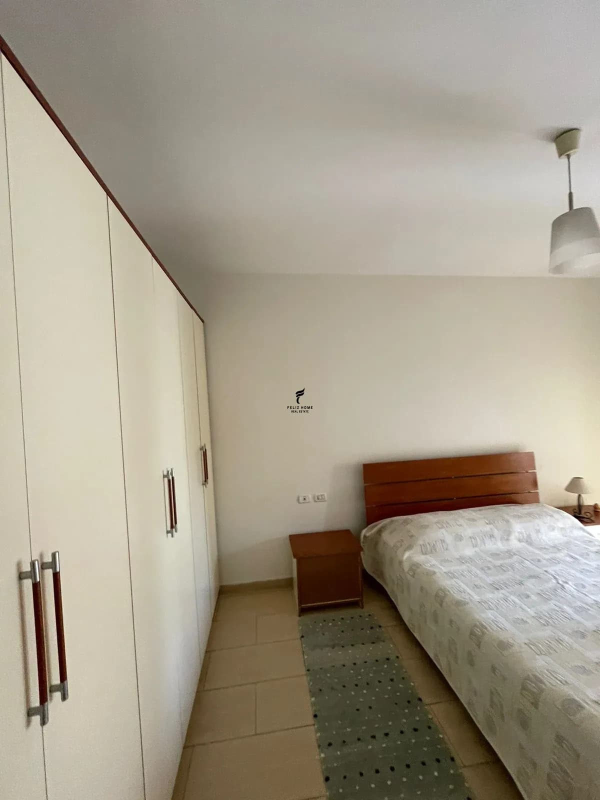 APARTAMENT ME QERA 2+1 PAZARI I RI 60.000 LEKE 3