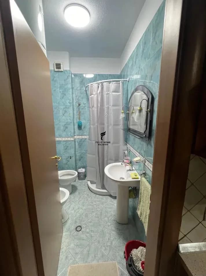 APARTAMENT ME QERA 1+1 QENDER 55.000 LEKE 4