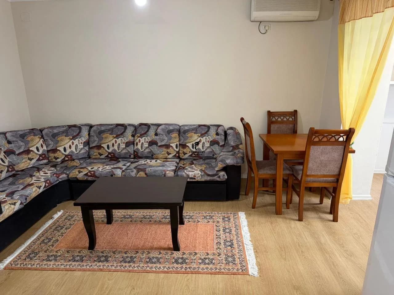 APARTAMENT ME QERA 1+1 ISH TREGU ELEKTRIK 60.000 LEKE 4
