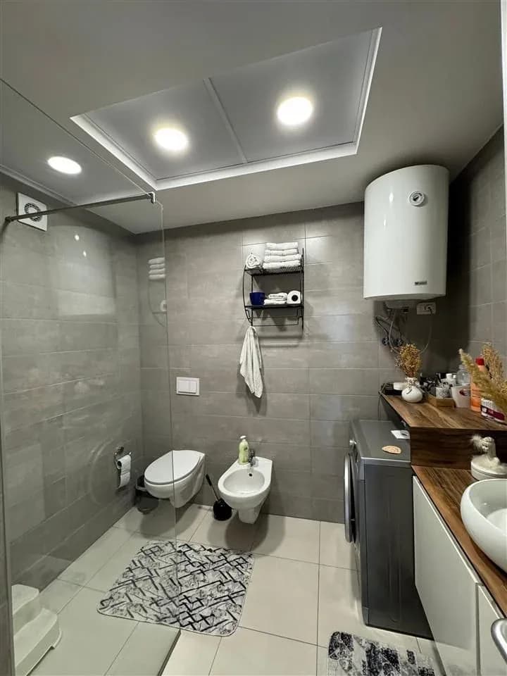 SHITET APARTAMENT 2+1 DON BOSKO 265.000 EURO 2
