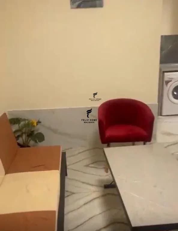 APARTAMENT ME QERA 1+1 ALI DEMI 370 EURO 2