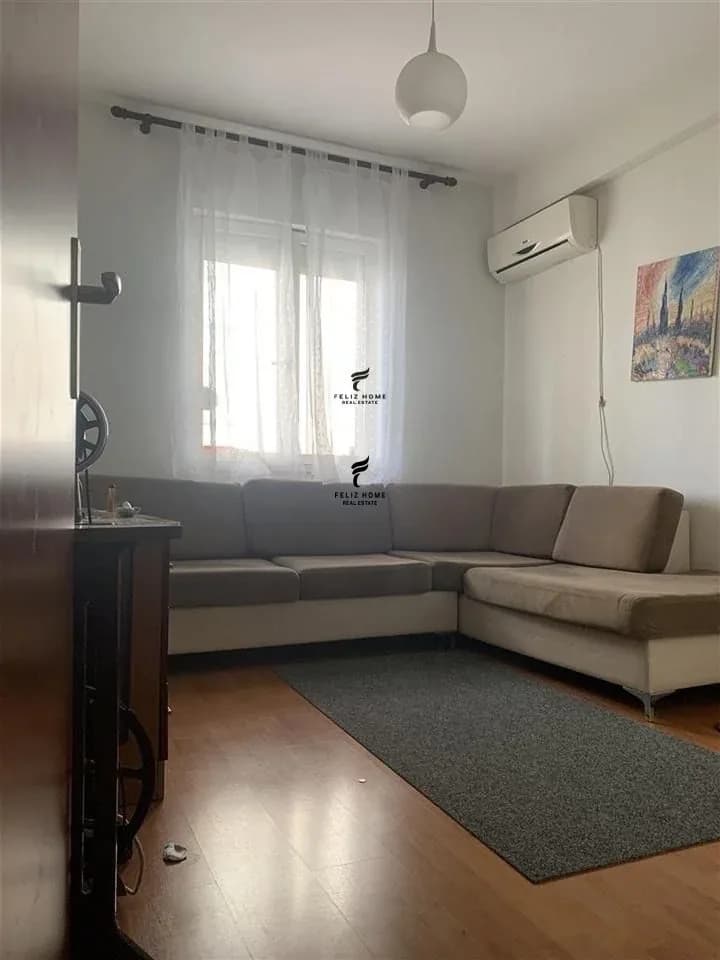 APARTAMENT ME QERA 1+1 KOMUNA E PARISIT 55.000 LEKE