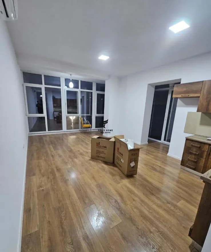 ZYRE ME QERA 140 M2 KOMUNA E PARISIT 130.000 LEKE