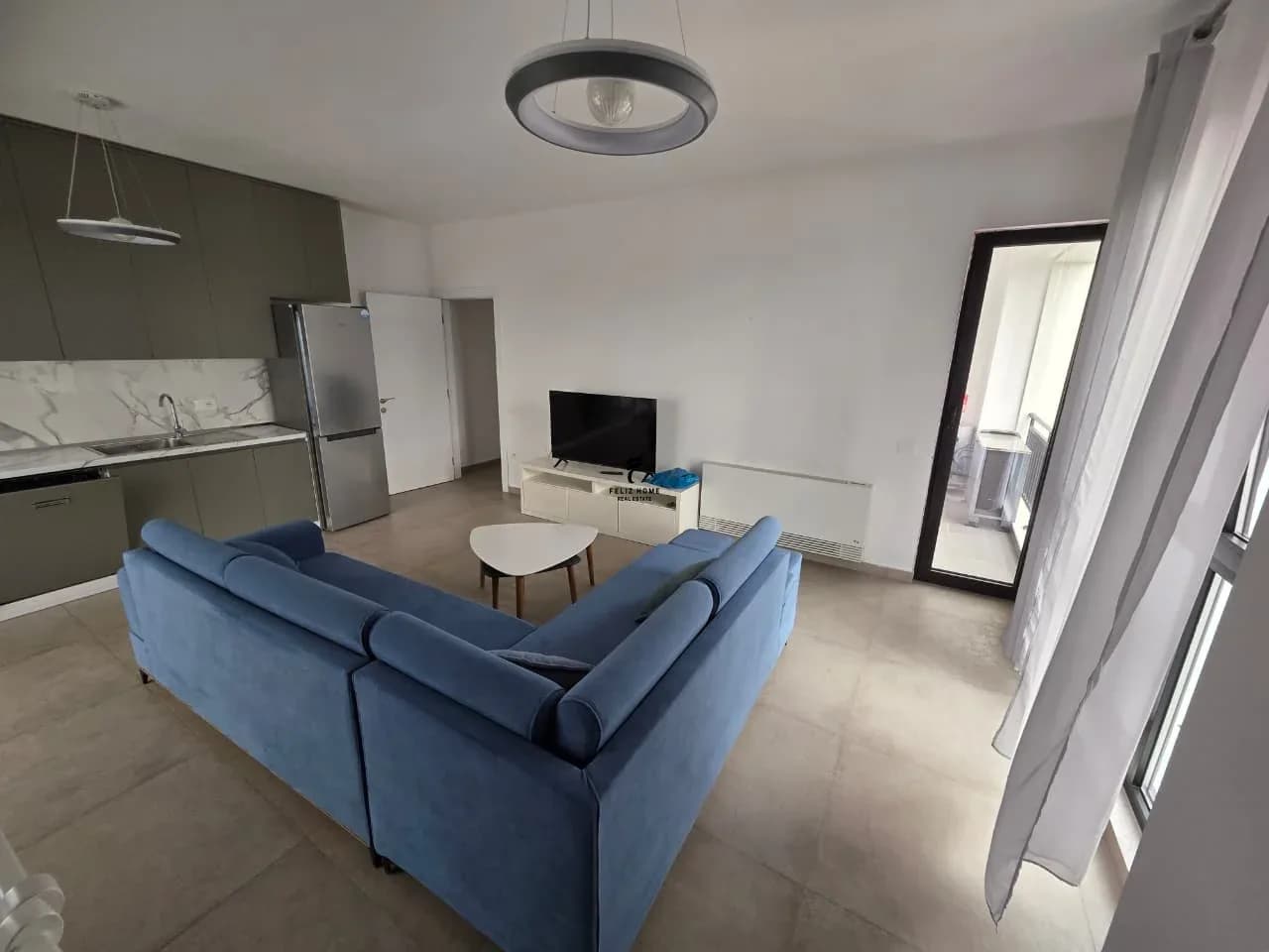 APARTAMENT ME QERA 2+1 RRUGA E DIBRES 60.000 LEKE 2