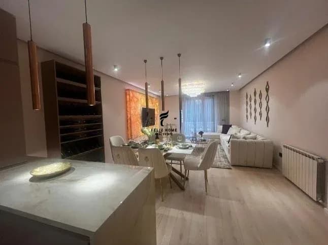 SHITET APARTAMENT 2+1+2 LIQENI ARTIFICIAL 450.000 EURO 3