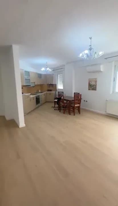 ZYRE ME QERA 120 M2 GARDA 90.000 LEKE