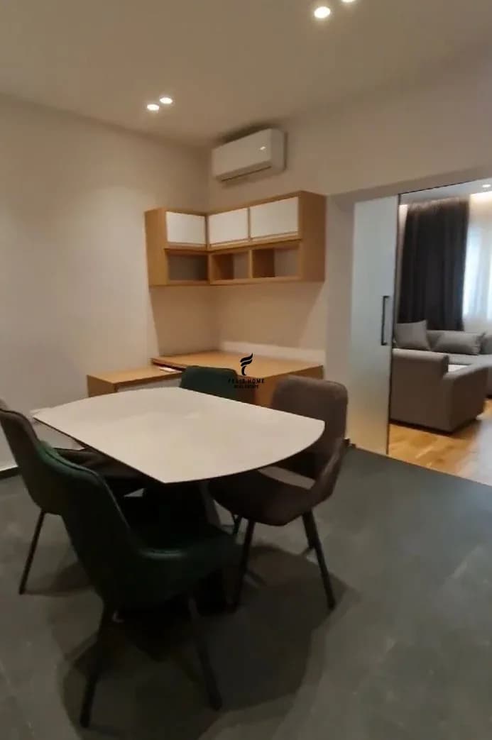 APARTAMENT ME QERA 1+1 RRUGA E KAVAJES 70.000 LEKE 2