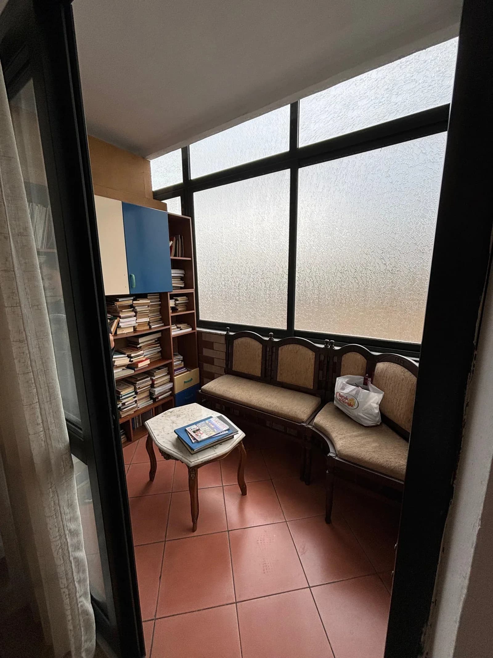 APARTAMENT ME QERA 3+1+2 RRUGA E KAVAJES 110.000 LEKE 3