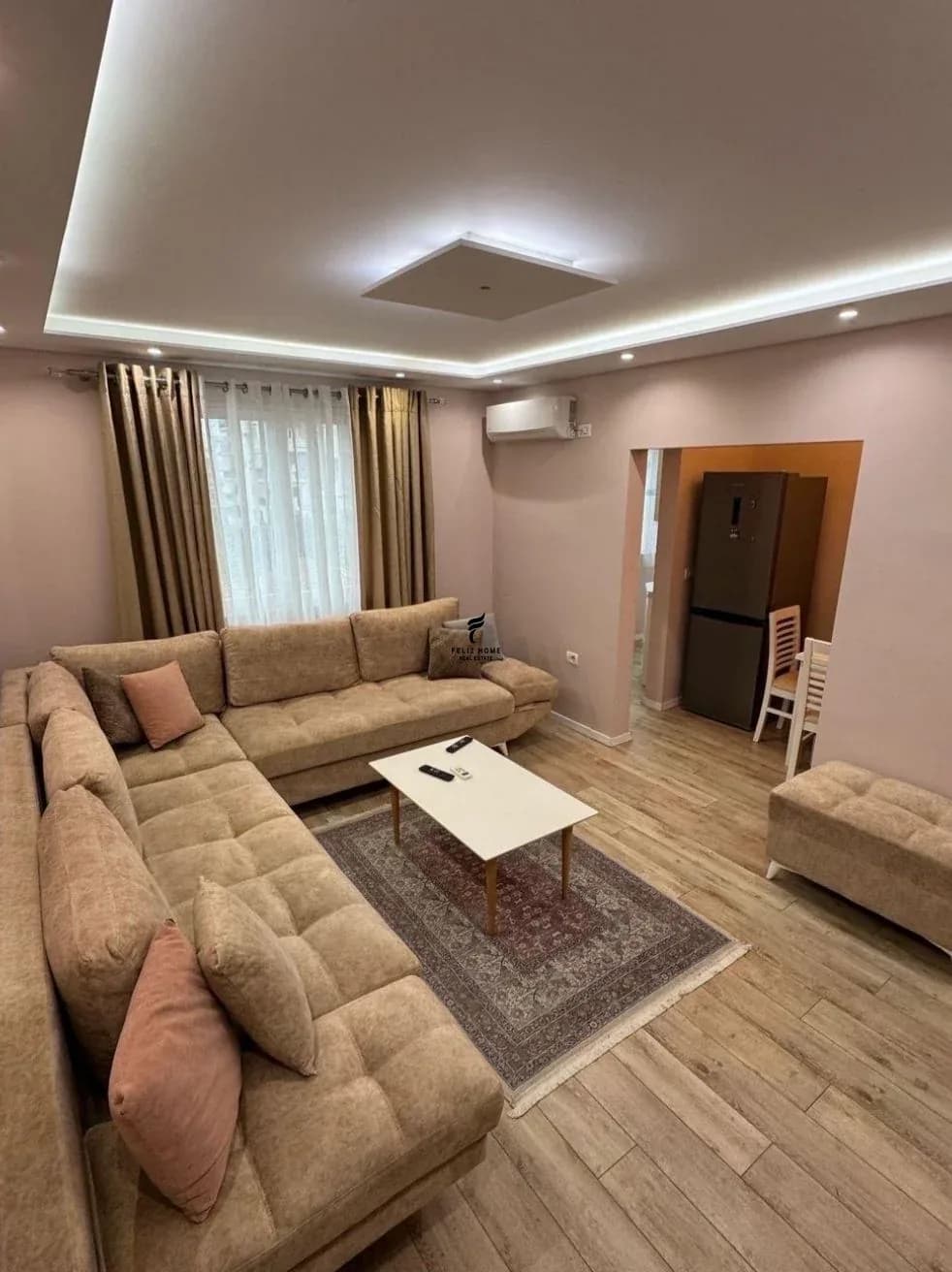 APARTAMENT ME QERA 1+1 21 DHJETORI 60.000 LEKE