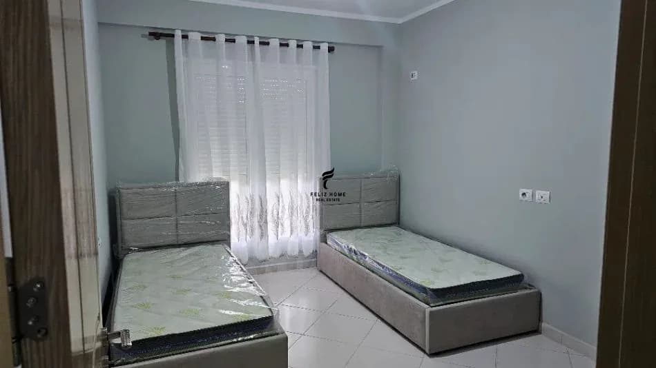 APARTAMENT ME QERA 2+1 KOPSHTI ZOOLOGJIK 65.000 LEKE 4