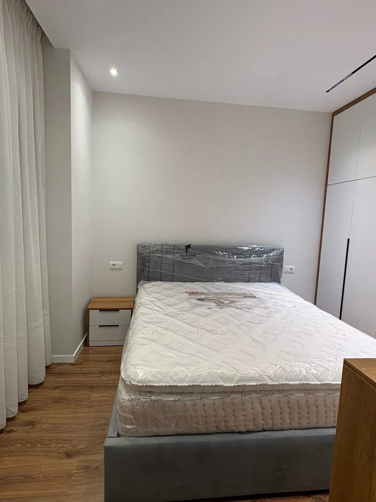 APARTAMENT ME QERA 1+1 LAPRAKE 60.000 LEKE 4