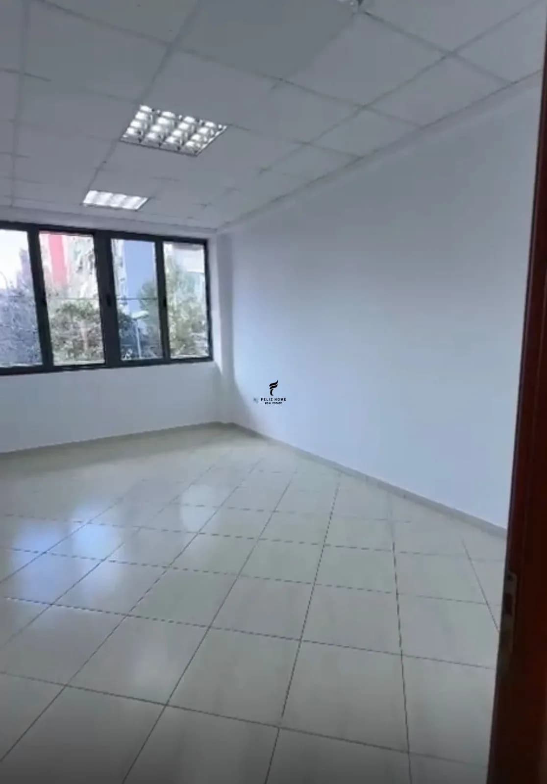 ZYRE ME QERA 132 M2 LAPRAKE 150.000 LEKE 4