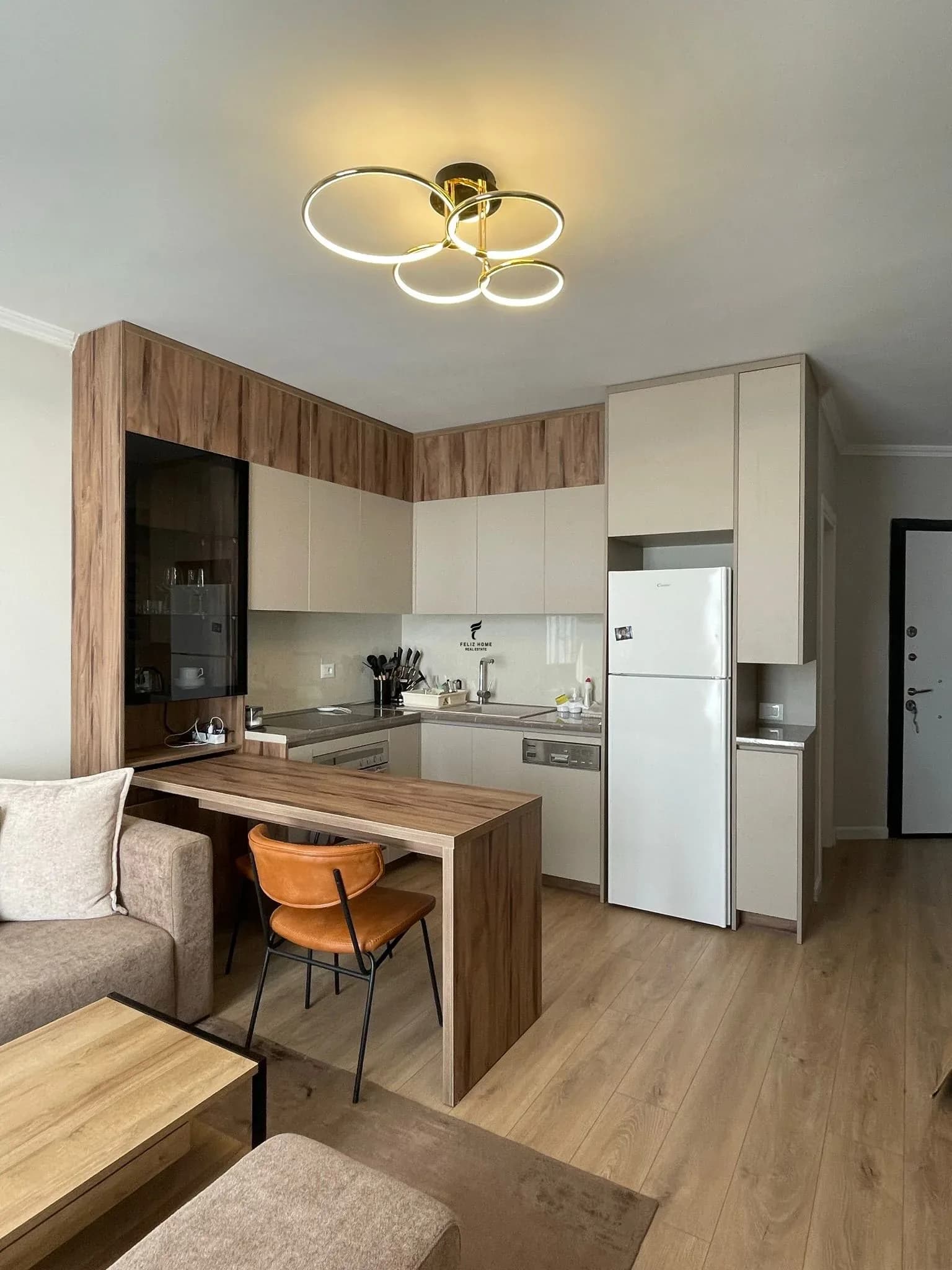 SHITET APARTAMENT 2+1 YZBERISHT 175.000 EURO 2
