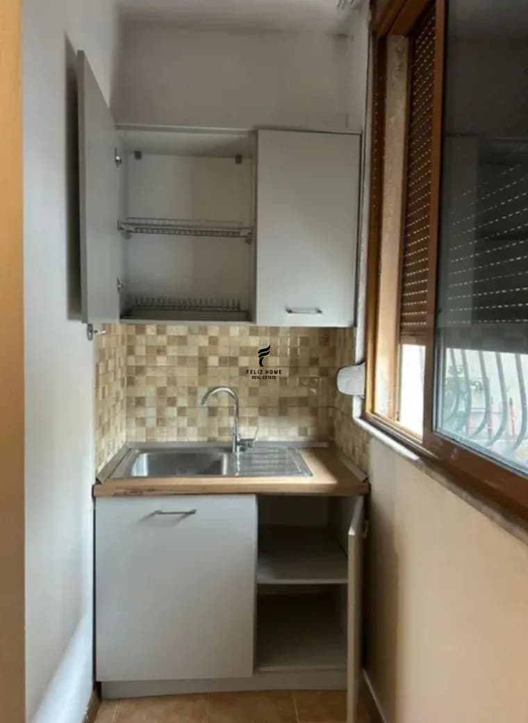 APARTAMENT ME QERA 1+1 VASIL SHANTO 45.000 LEKE 2