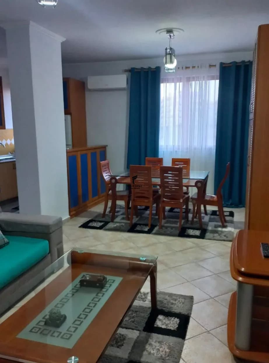 APARTAMENT ME QERA 1+1 VASIL SHANTO 50.000 LEKE 2