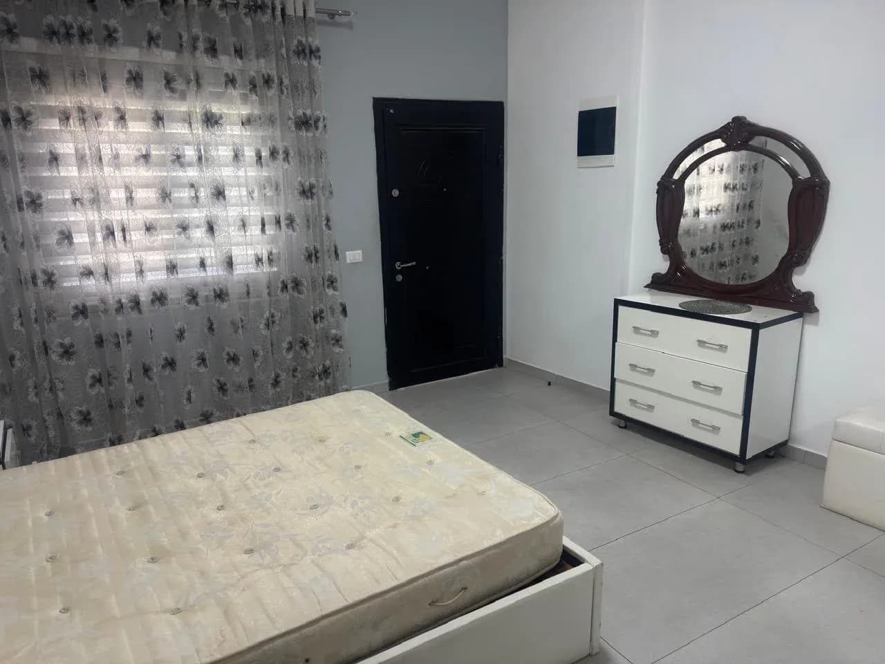 APARTAMENT ME QERA 3+1+2 FRESK 55.000 LEKE 3