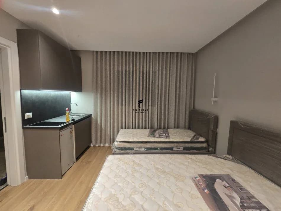 GARZONIERE ME QERA 25M2 PAZARI I RI 40.000 LEKE 2