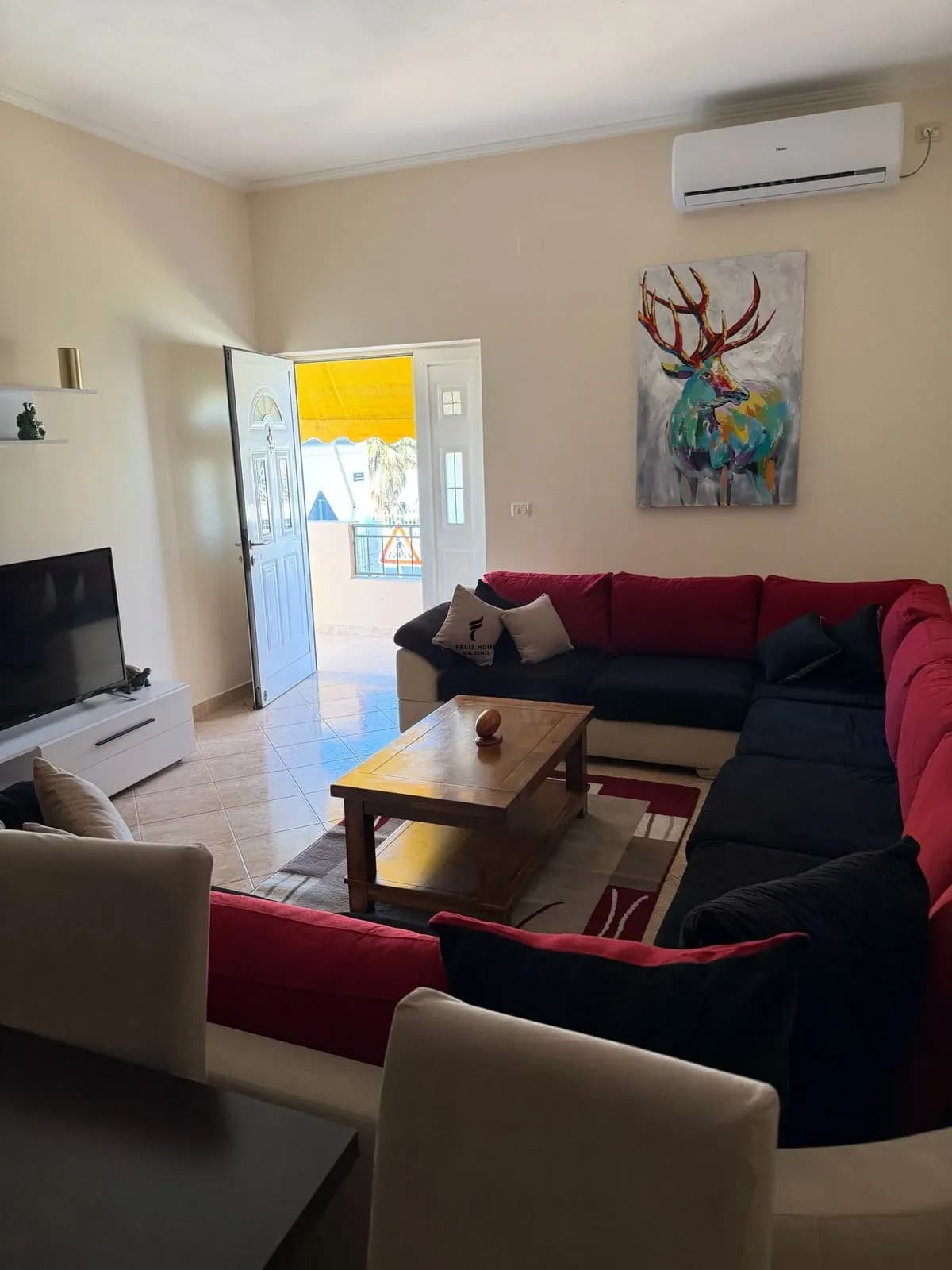 APARTAMENT ME QERA 3+1 ALLIAS 550 EURO 3